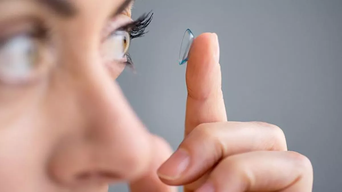 Bañarse con Lentillas Riesgos para la Salud Visual y Consejos para Evitarlos